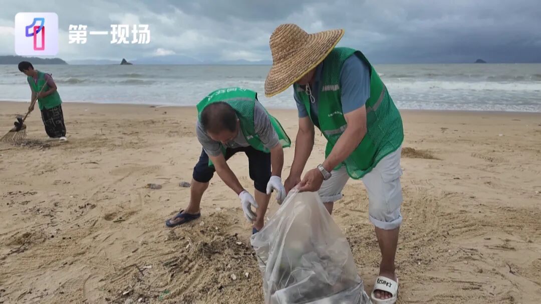 台风后大梅沙成“大没沙”?景区回应:谣言!正在修复 台风后大梅沙成“大没沙”?景区回应:谣言!正在修复