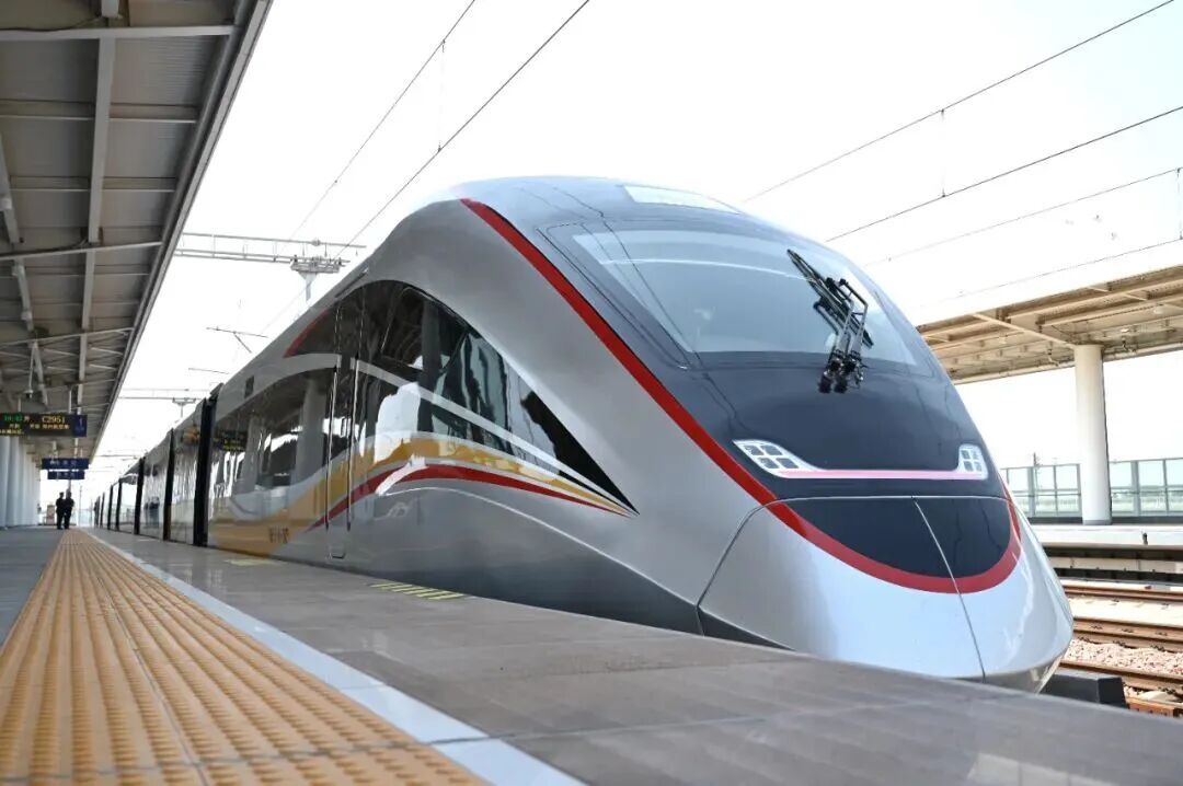 “迷你”动车组火了！网友：可别小看它