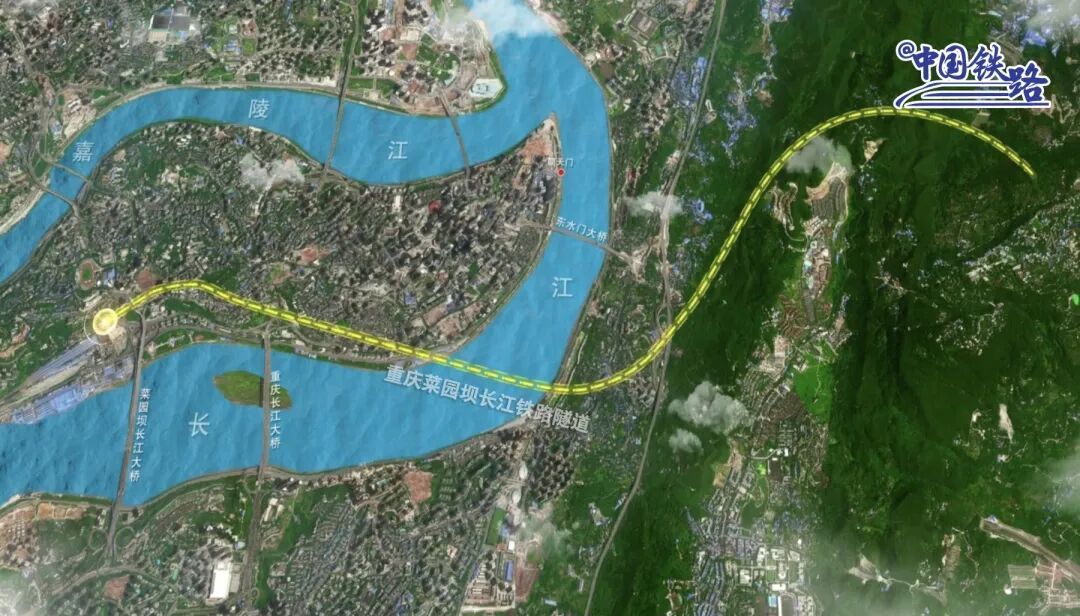 万米长隧!高铁列车将从长江江底驶过 万米长隧!高铁列车将从长江江底驶过