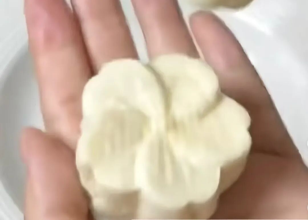 月饼也“邪修”！汉堡、面包……万物皆可成月饼
