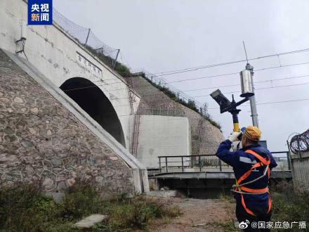 受甘肃陇西地震影响的铁路线路逐步恢复