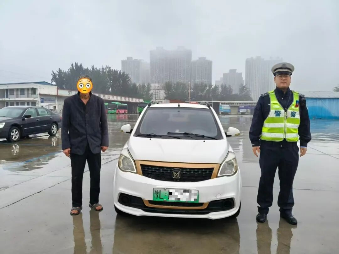 76岁孙某某，279条违法记录，含闯红灯265次，被记819分！本人：不知道要考驾照