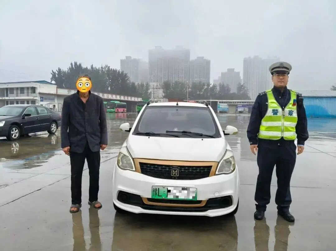 离谱！76岁男子交通违法279条，被记819分，本人却说……