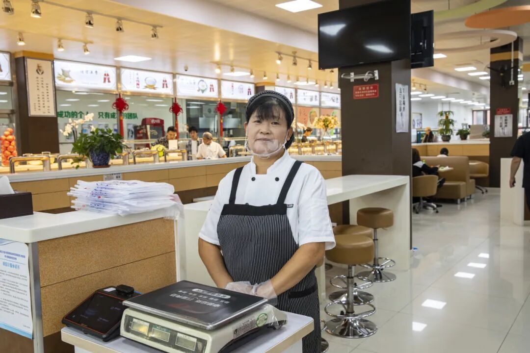 用1分钱做“暗号”，这位食堂阿姨火了！