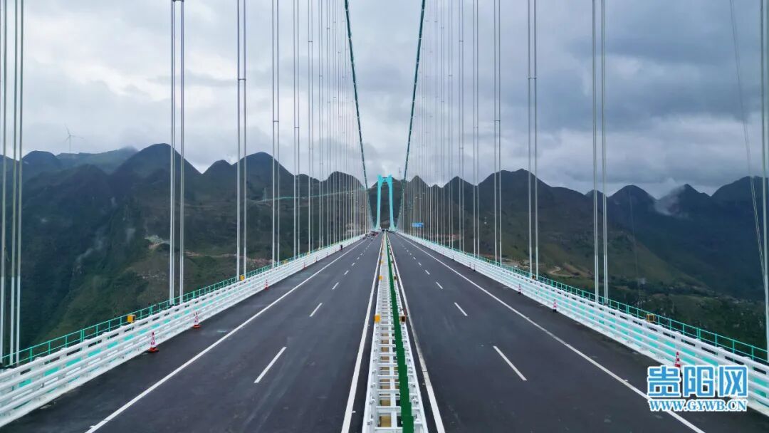花江峡谷大桥建成通车！