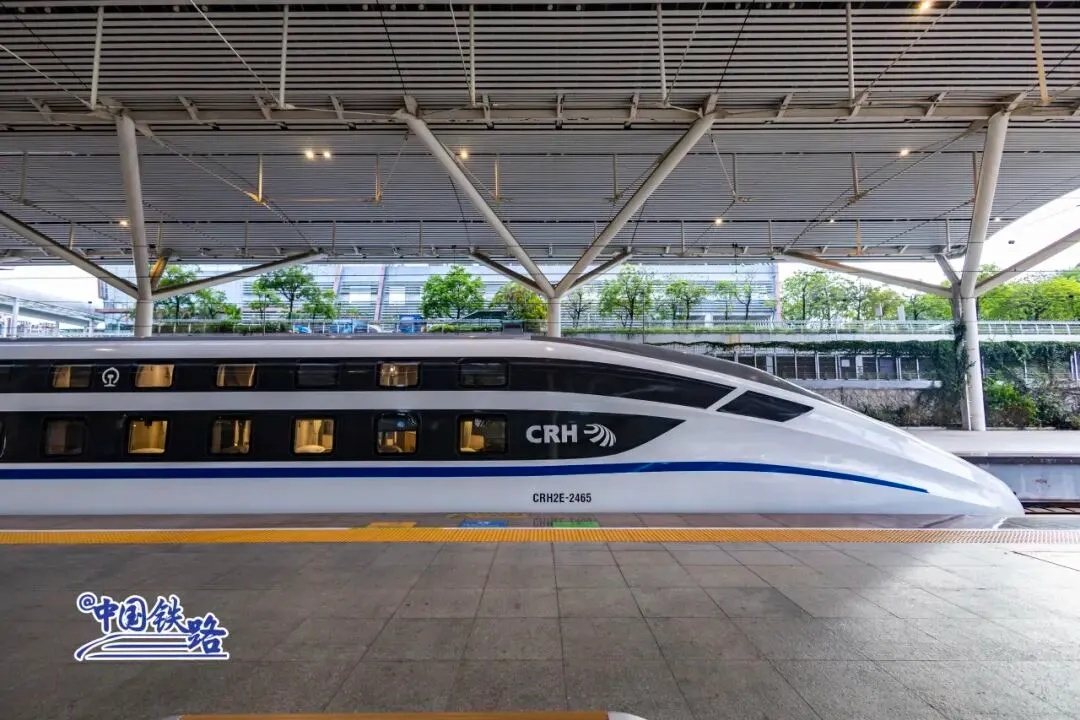 这趟北京西往返深圳北的列车全是单间，国庆中秋假期加开！