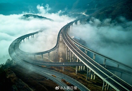 成都九寨沟4小时开车直达！九绵高速公路全线通车