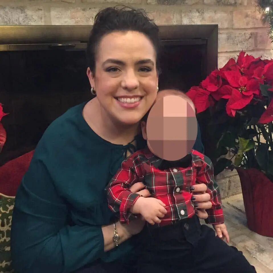 美国杀妻案庭审现场：在宣判35年监禁前，39岁男子在法庭内吸毒身亡