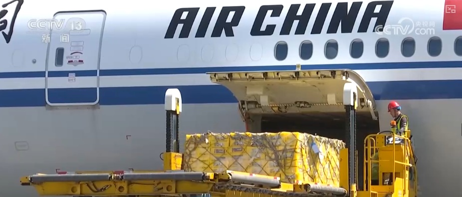 借助物流数据看经济·新业态活力强劲 特色农产品消费需求持续释放