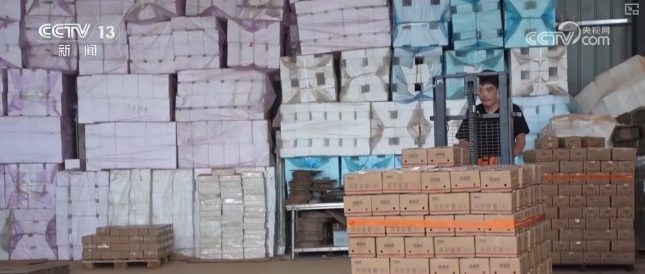 借助物流数据看经济·新业态活力强劲 特色农产品消费需求持续释放