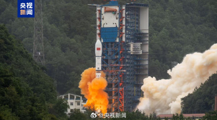 祝贺！试验三十号卫星01和02星发射成功