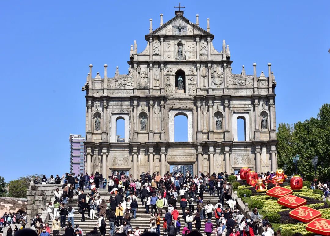 国庆假期预计日均15万人次访澳，建议来澳门这样玩→