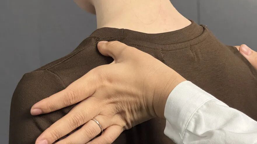 跑长途必备!按按这几个穴位比膏药还管用,专治各种“不服”→ 跑长途必备!按按这几个穴位比膏药还管用,专治各种“不服”→