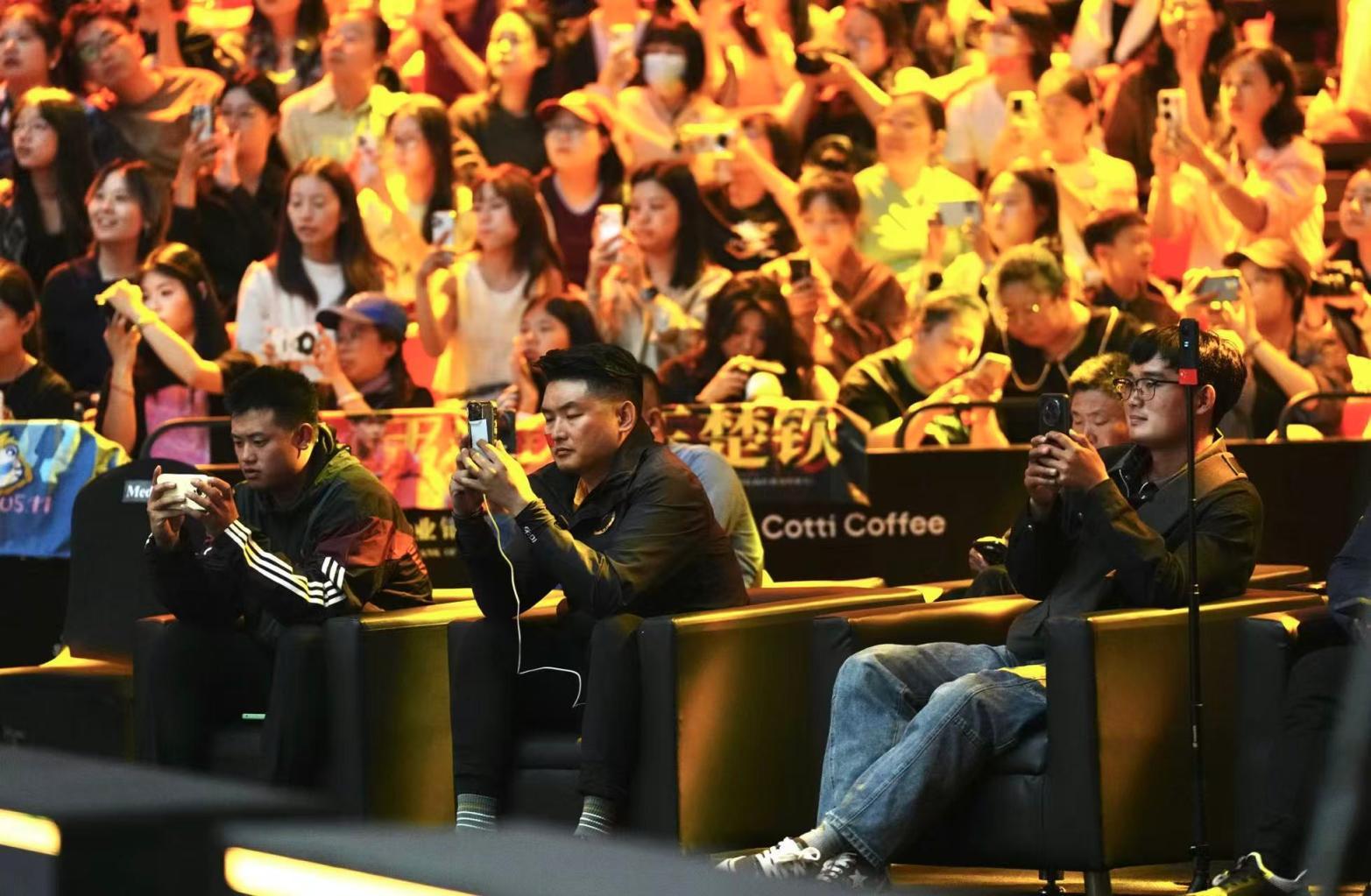 WTT中国大满贯迎来“特殊观赛团” WTT中国大满贯迎来“特殊观赛团”