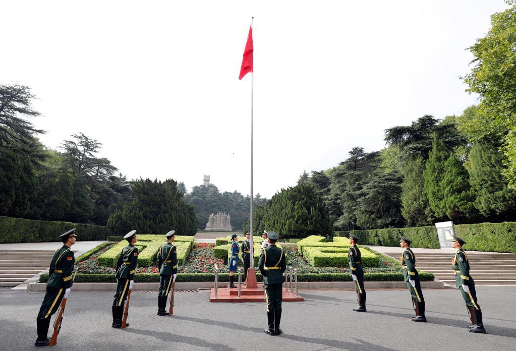 五湖四海、大江南北，最爱的这抹中国红！