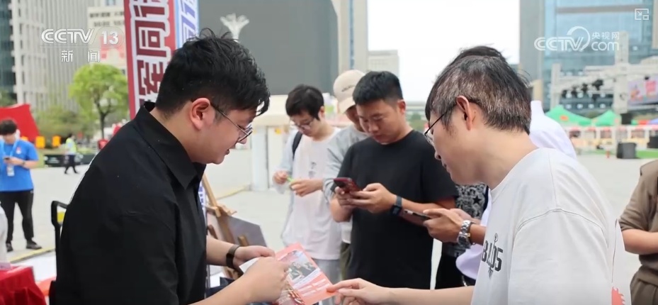 假期消费火热！“国补+折扣+优惠”礼包加码发力激活“金九银十”消费新潜力
