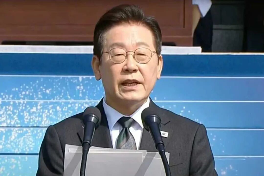 李在明：“这类损害国格的行为不能放任”