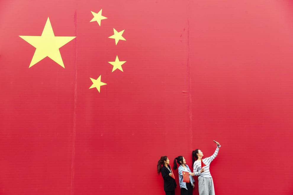 五湖四海、大江南北，最爱的这抹中国红！