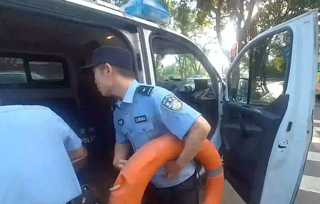 “00后”新警出手，凭实力抢镜！