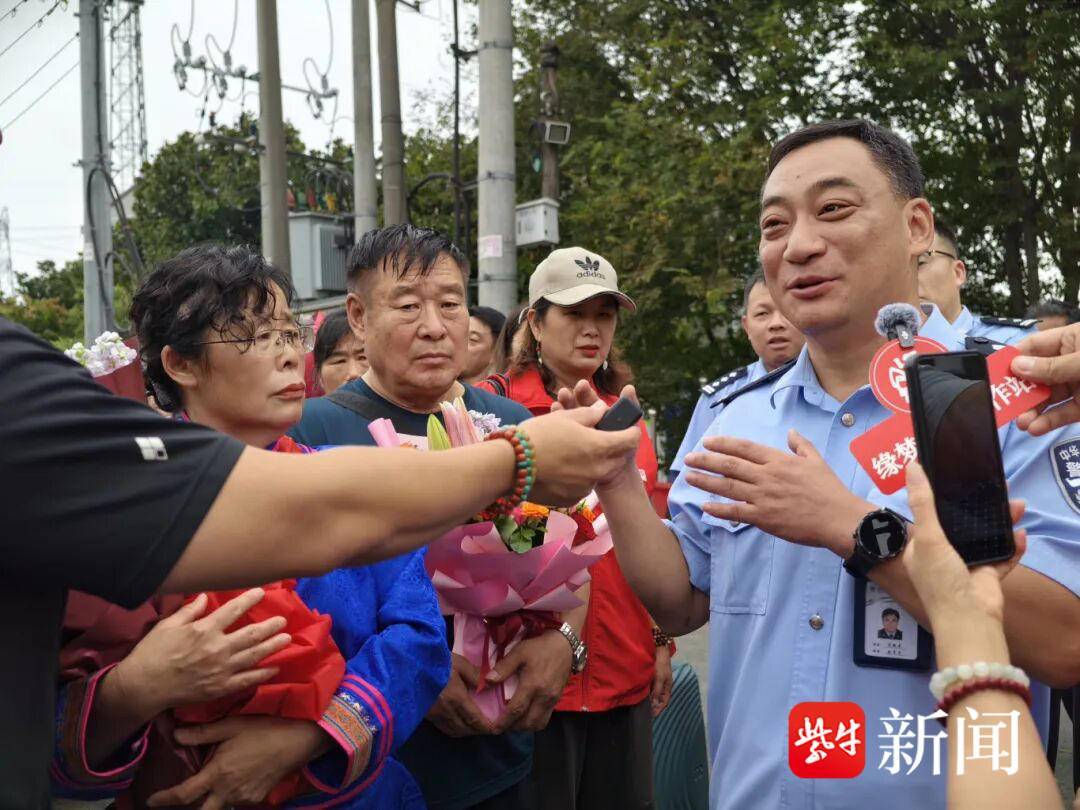 中秋月圆时 亲情再续缘——江浙民警联手助力失散65年双胞胎姐妹团圆
