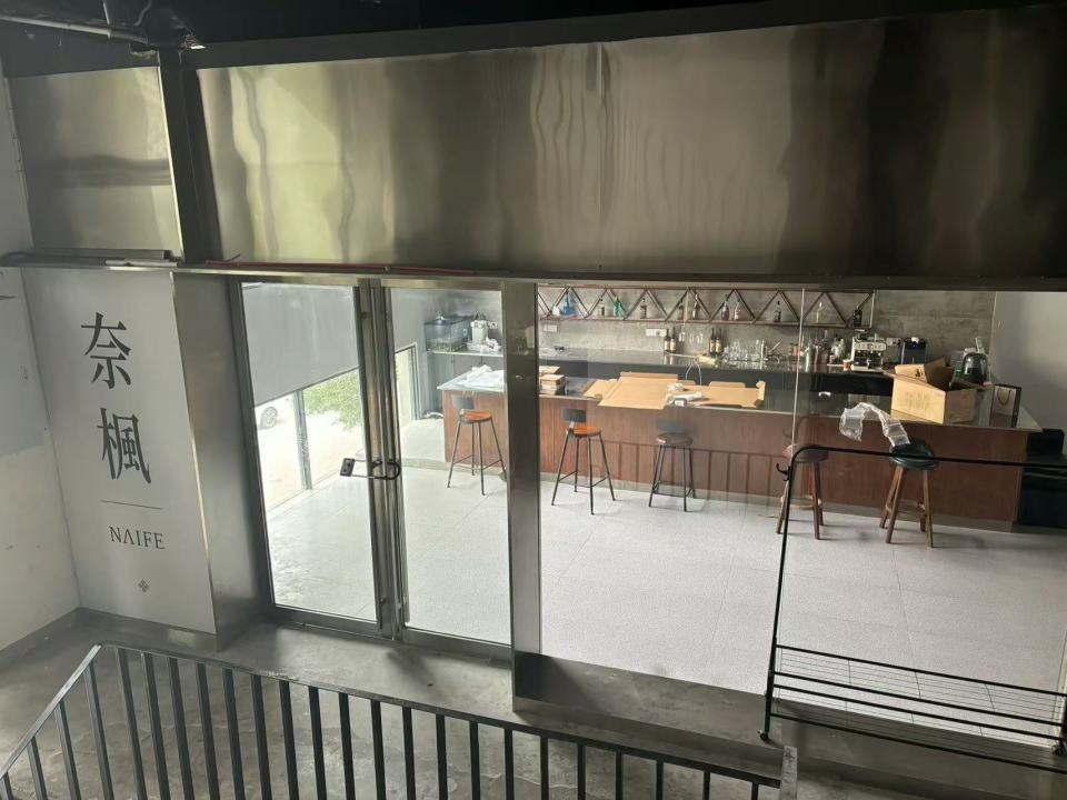 湖南多名新人同日结婚，被同一摄影师收定金后放鸽子，多部门介入调查！受害者发声