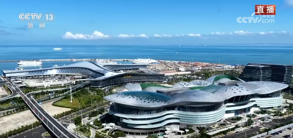 活力中国调研行 | “免税+文旅”双轮驱动 “购”与“游”点燃假日消费热潮