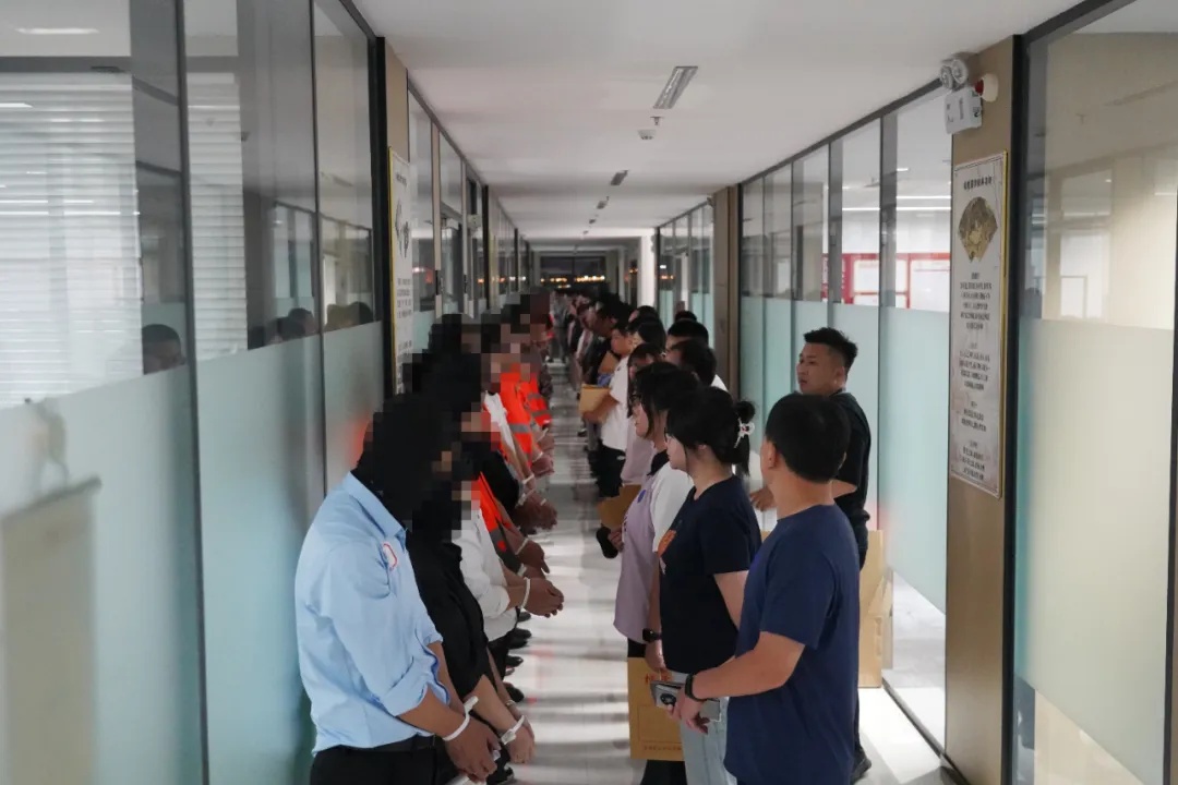 “玄学大师”被抓！警方问“有没有算到？”