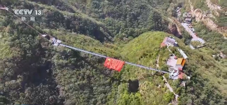 邂逅秋日限定浪漫 祖国河山处处皆画卷