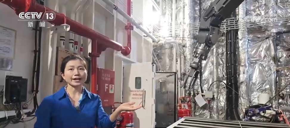 挺进万米深渊, 用“大国重器”解锁中国深度