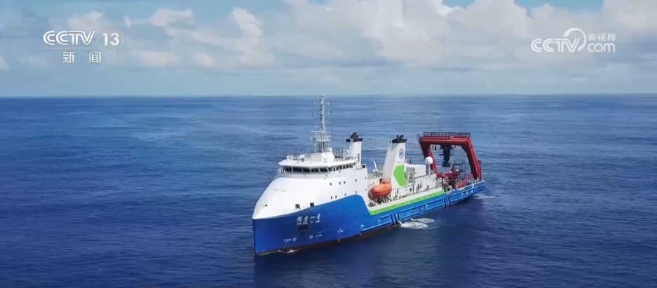 挺进万米深渊, 用“大国重器”解锁中国深度