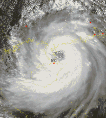 台风麦德姆登陆广东沿海