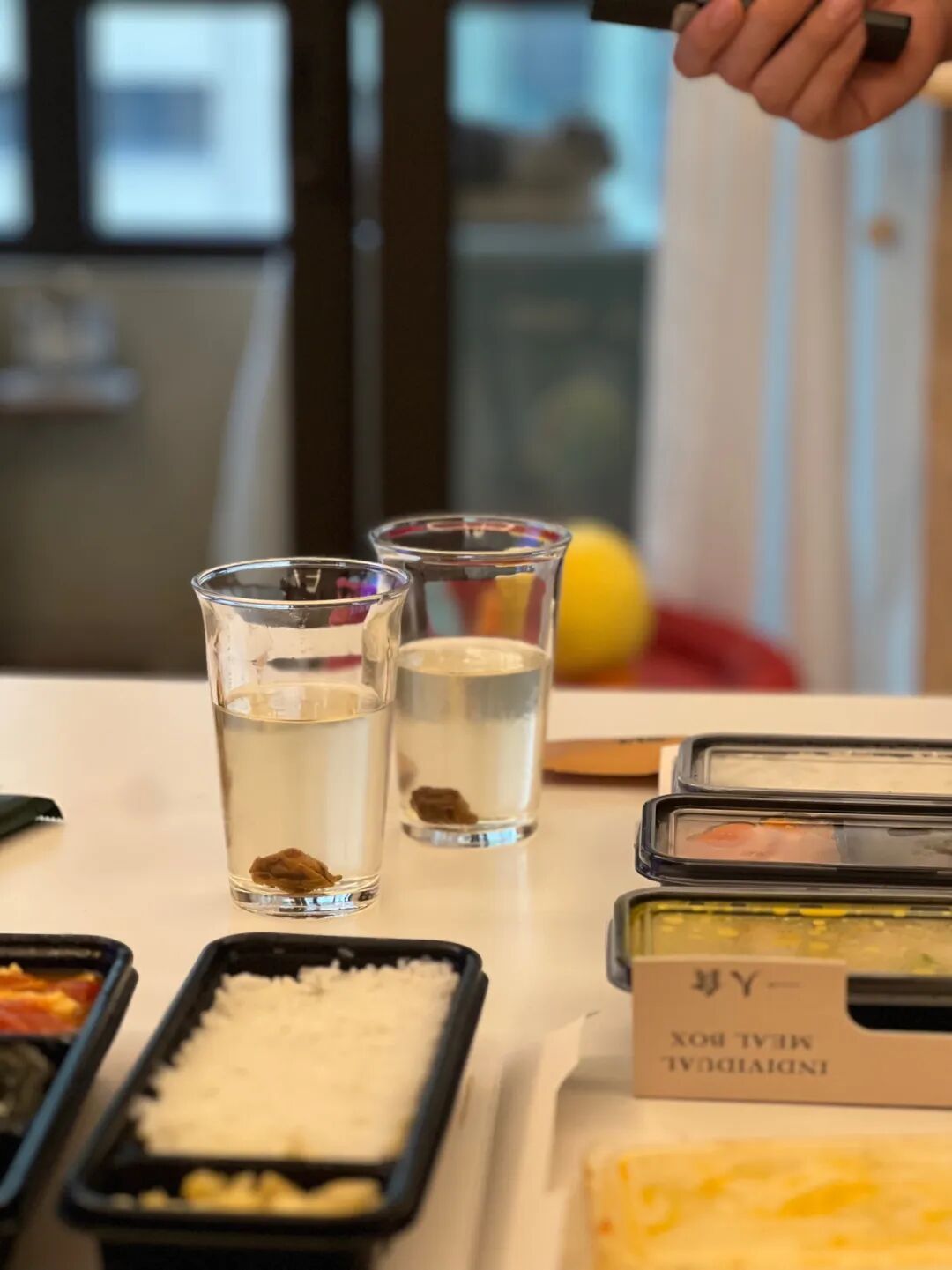 吃饭时喝水=稀释胃液、影响消化?做好这一点就没问题 吃饭时喝水=稀释胃液、影响消化?做好这一点就没问题