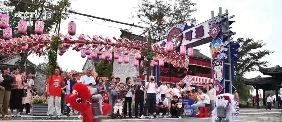 传统文化赋能文旅消费 “非遗+”解锁假日经济“流量密码”