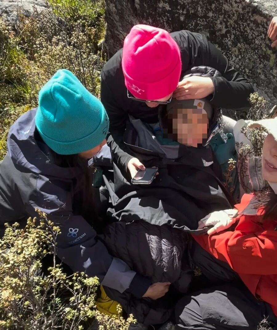 事发4300米高原，女孩高反失温，命悬一线！两位上海医生敏锐察觉，紧急施救