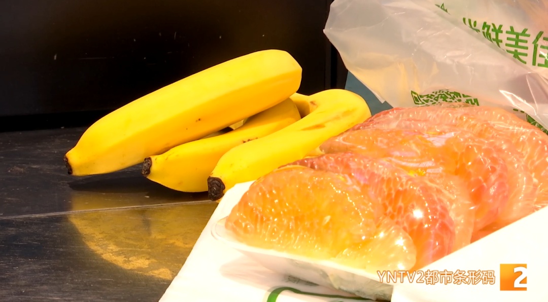 别再问怎么实现“水果自由”了，来云南逛市场，闭眼买都不心疼！