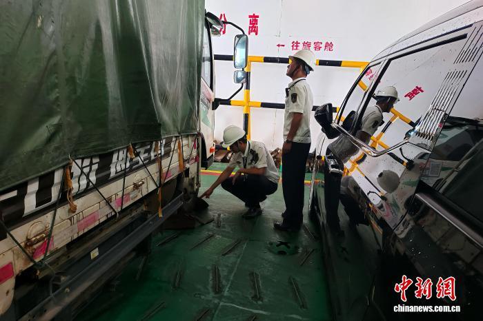 琼州海峡客滚运输全线复运 湛江海事多举措疏港保畅通