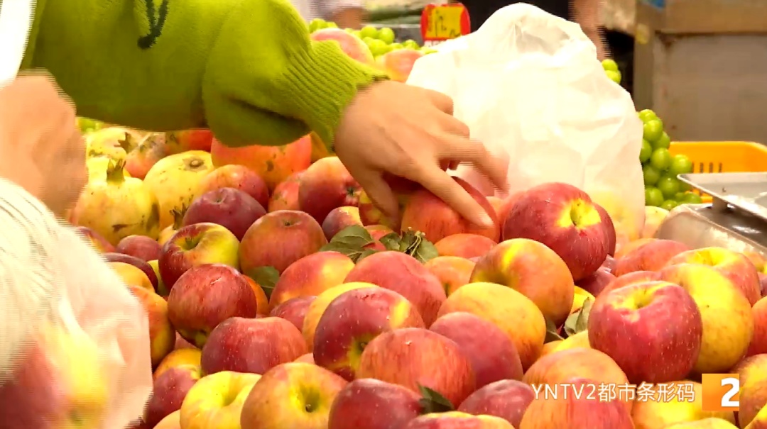 别再问怎么实现“水果自由”了，来云南逛市场，闭眼买都不心疼！