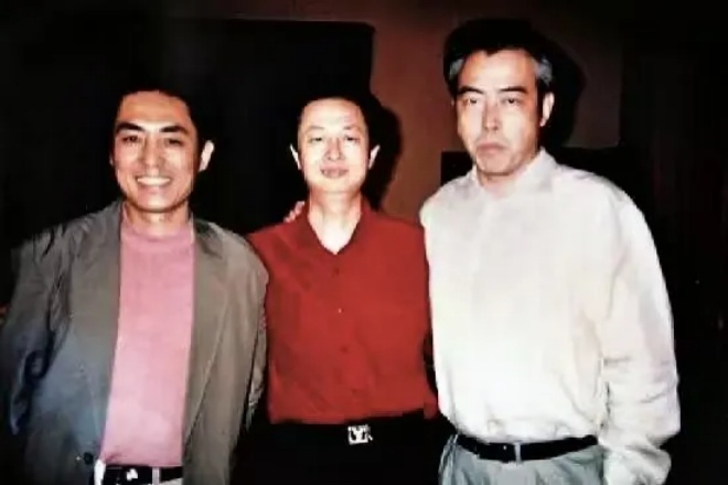 “妹妹你大胆地往前走”“大河向东流啊”……这些歌的作曲，是他→