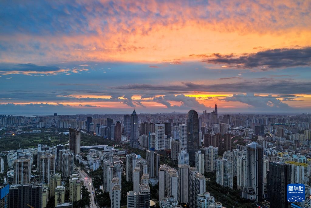 海口:台风过后见彩虹 海口:台风过后见彩虹