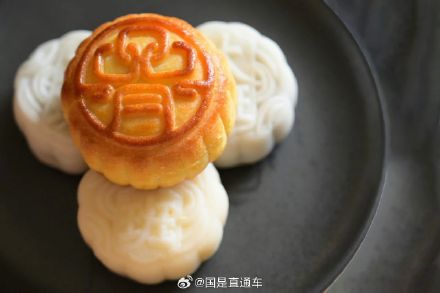 专家：一块月饼抵四碗米饭是误区