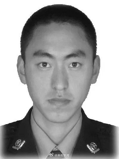 37岁交警被撞牺牲