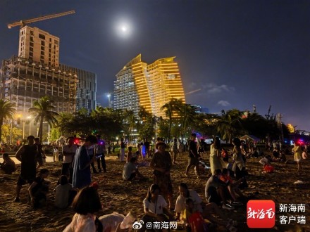 海南各地旅文活动让传统节日焕新彩