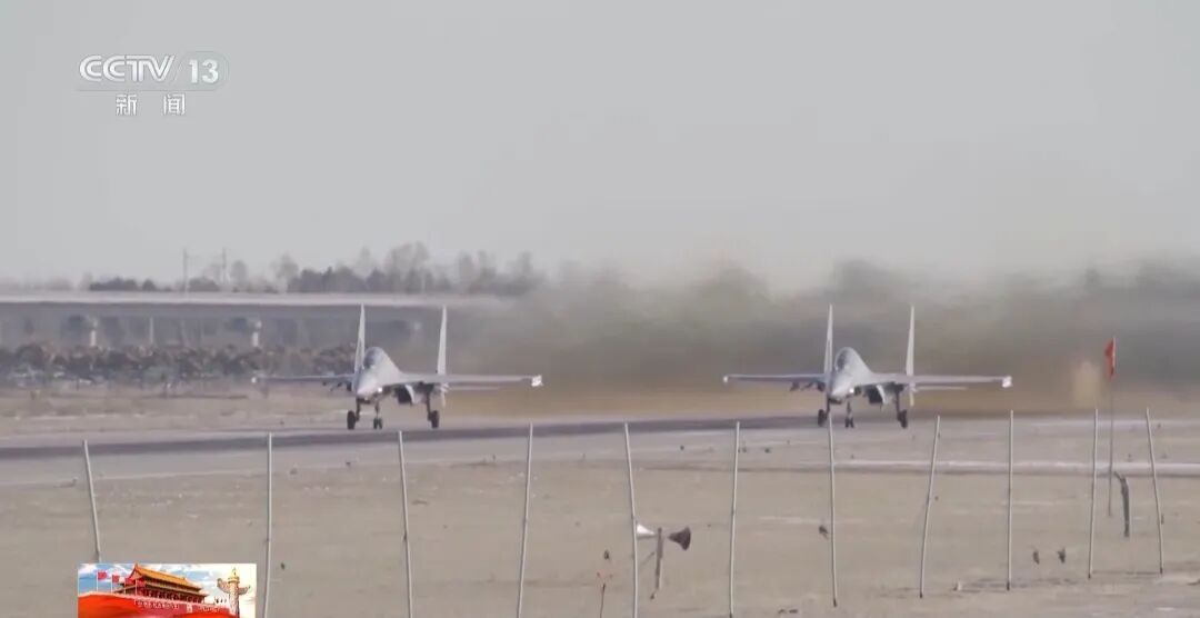 “没有短板”的完美战鹰！歼-16机库独家探访→