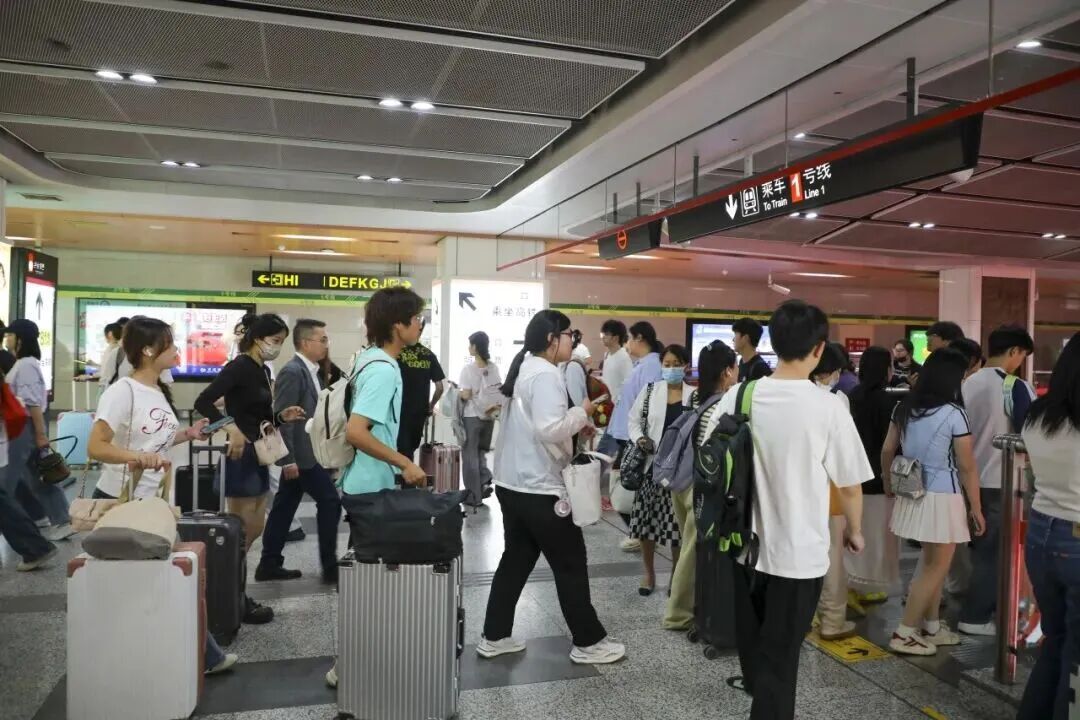 返程高峰！今明两天郑州地铁延长运营时间至次日0时