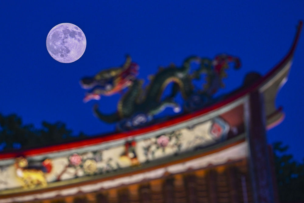 明月共此时 明月共此时