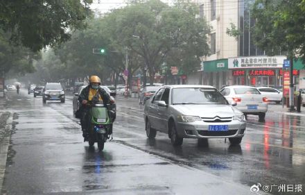 广州11区高温黄色预警生效中，华北等地将经历10月上旬少见寒冷