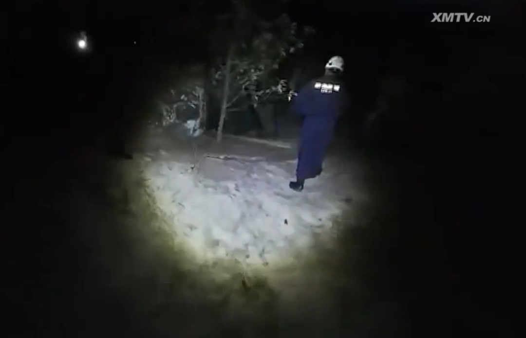 5名驴友徒步穿越厦门天竺山被困，深夜紧急救援！