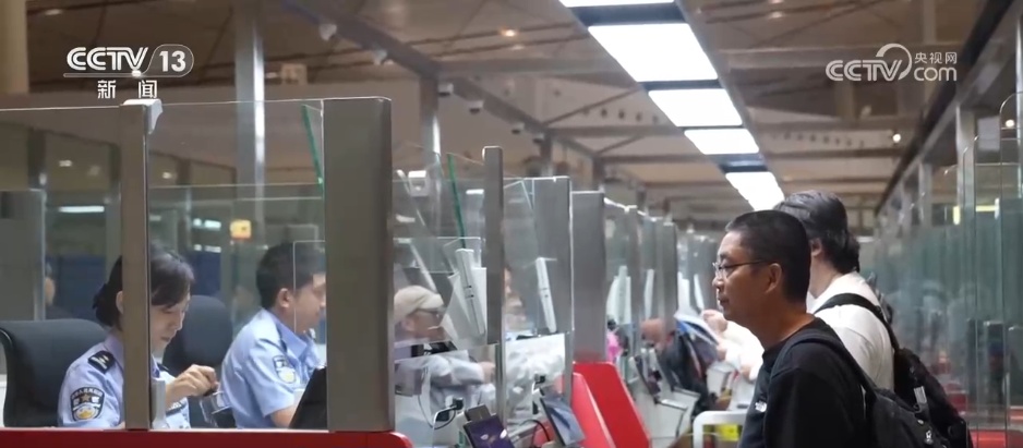 “中国游”带动“中国购”效应凸显 入境消费潜力持续释放 “中国游”带动“中国购”效应凸显 入境消费潜力持续释放