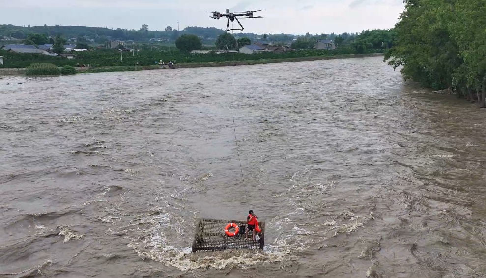 河心，他成了自己的“浮标”！3个致命错误