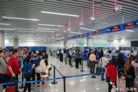 假期5.2万人次外籍旅客经广州边检入境